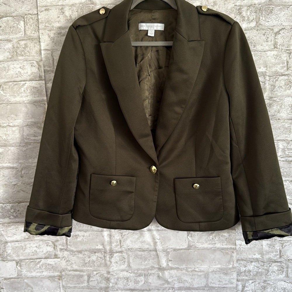 NWOT Cropped Blazer Hunter Green Sz 12 - Picture 3 of 7